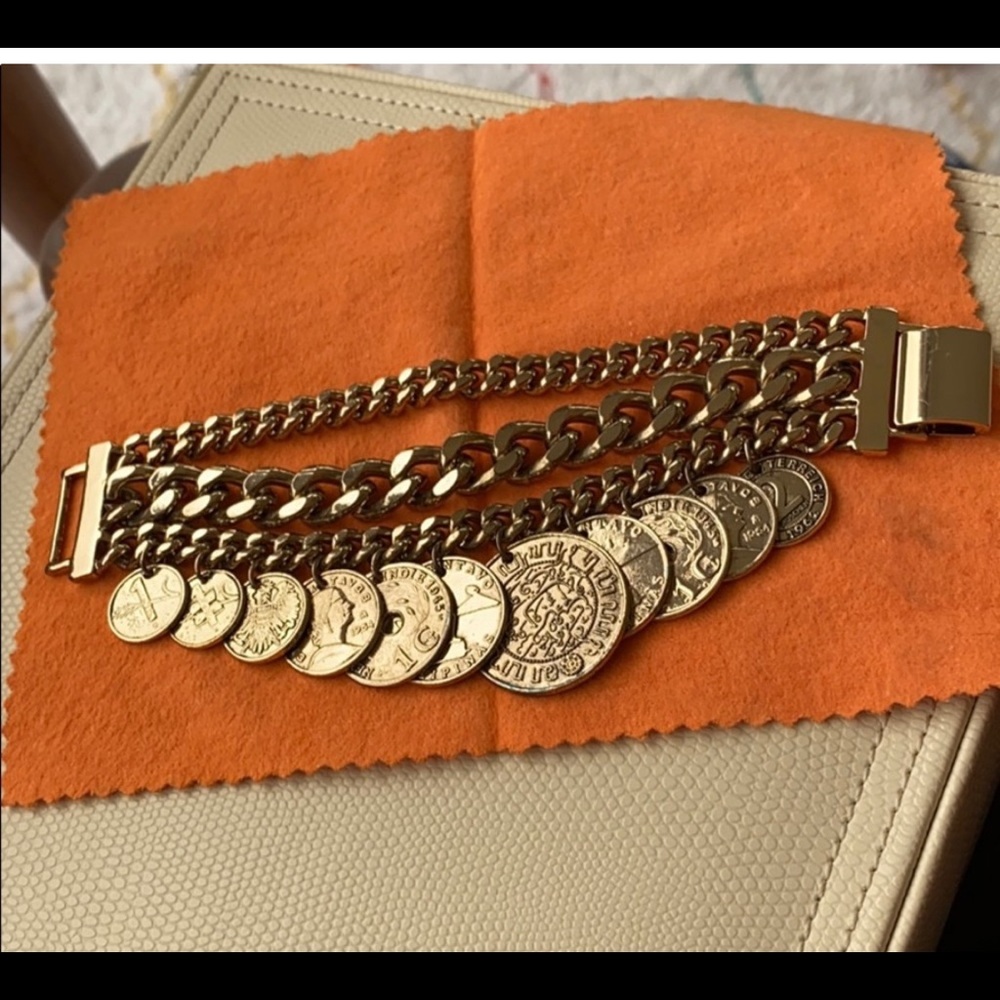 ISO this BCBG Maxazria bracelet! Let me know if you own one & would like to sell